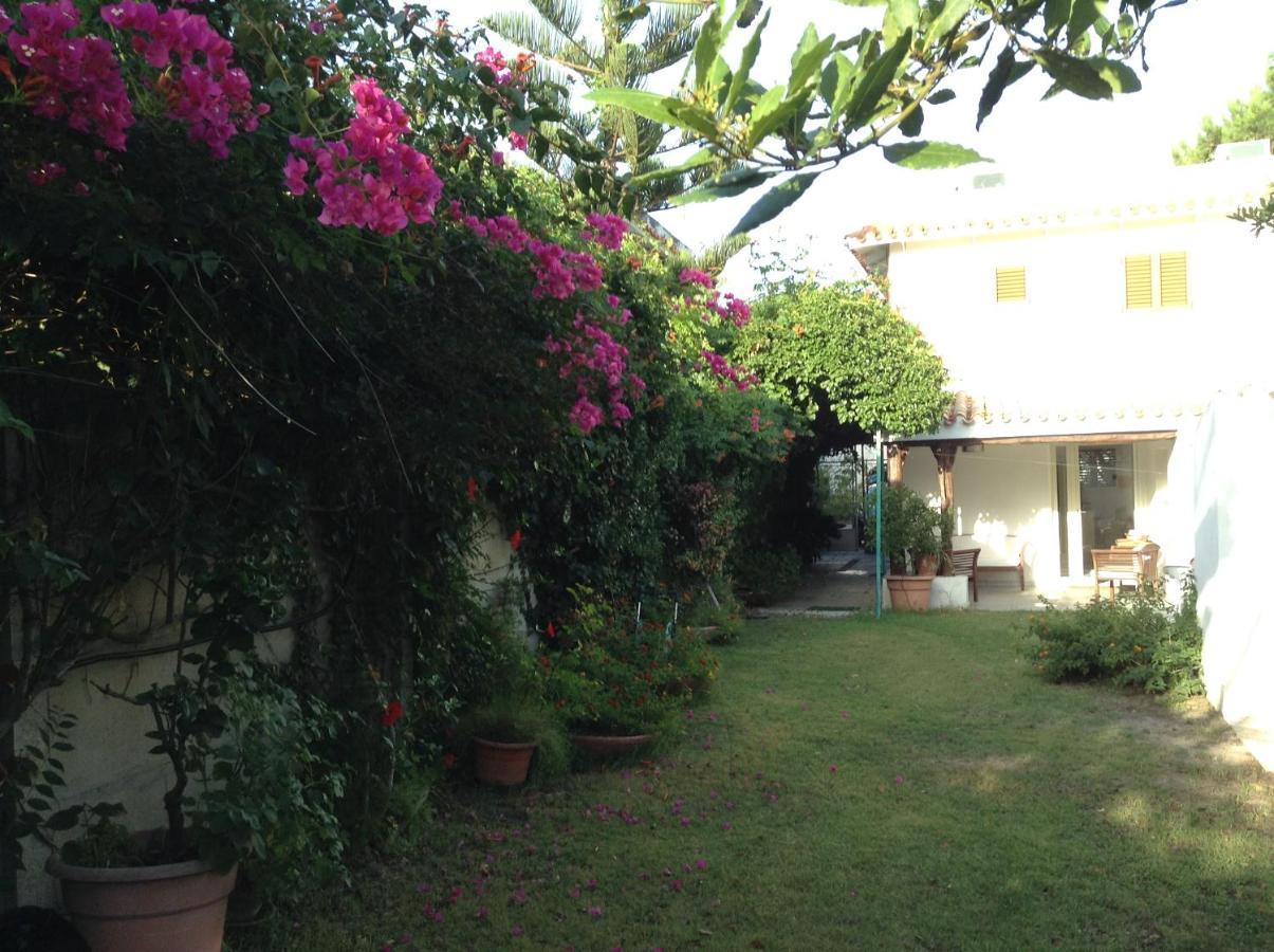 Deliziosa Villa 150 Metri Dal Mare Quartu Sant'Elena Bagian luar foto