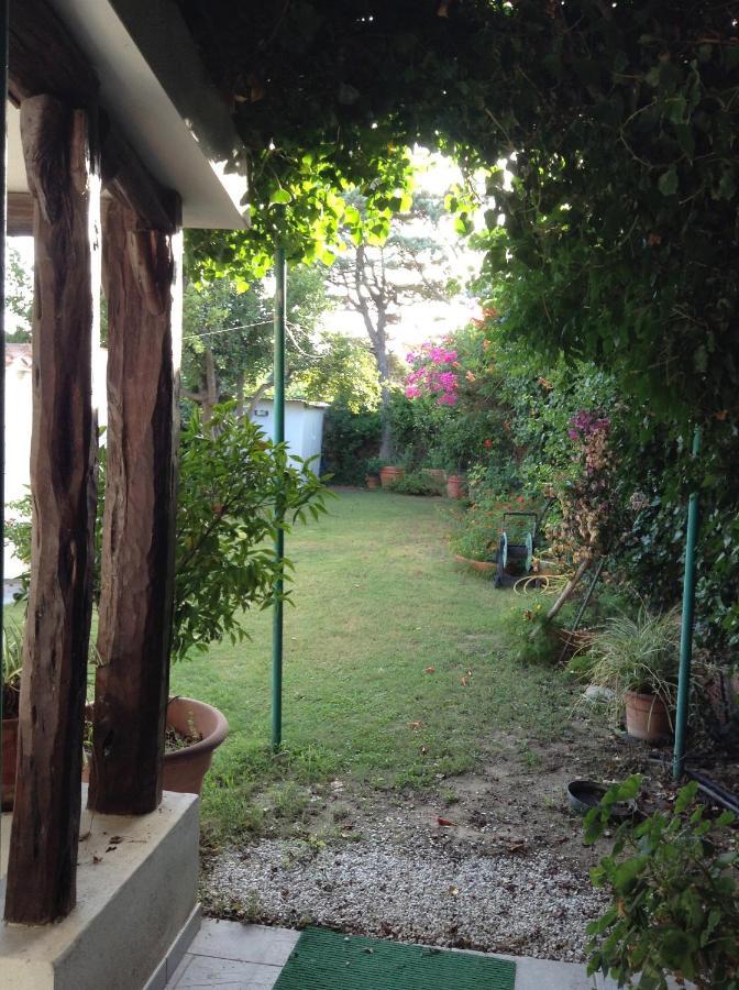 Deliziosa Villa 150 Metri Dal Mare Quartu Sant'Elena Bagian luar foto